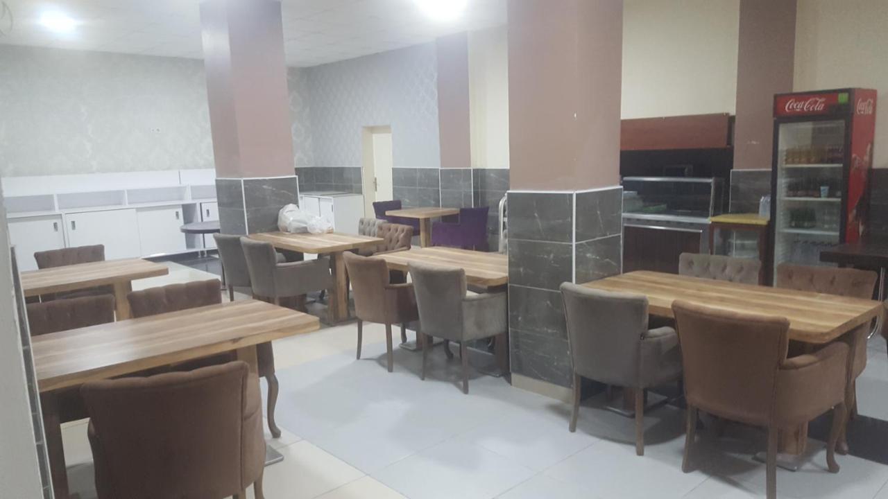 Otel ışıklar Doruk